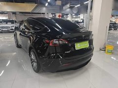 Tesla Model Y 2022 Facelift Rear-Wheel Drive - ფოტო 4