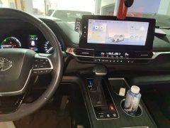 Toyota Sienna 2.5L Hybrid AWD Premium - ფოტო 12
