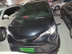 Toyota Sienna 2.5L Hybrid AWD Premium - ფოტო 2