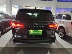 Toyota Sienna 2.5L Hybrid AWD Premium - ფოტო 5