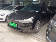 Tesla Model Y Rear-Wheel Drive - ფოტო 1