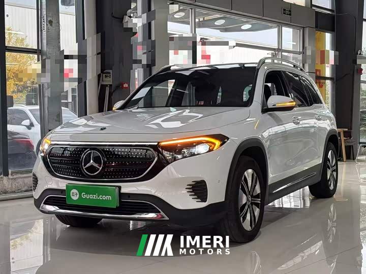 Mercedes-Benz EQB 260