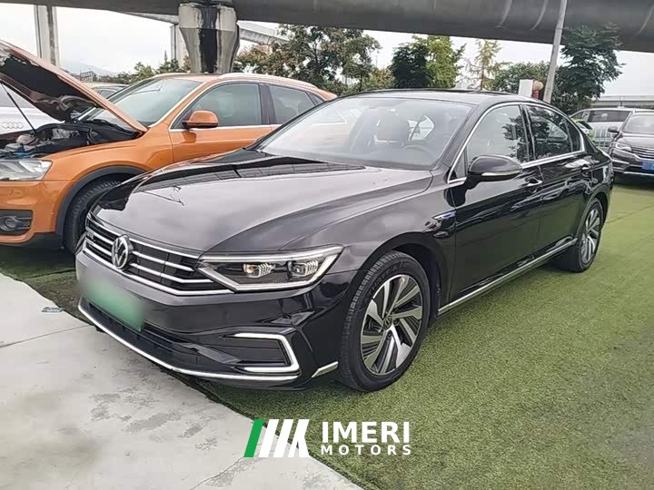 Volkswagen Magotan PHEV 2022 GTE Luxury - ავტომობილი ჩინეთიდან