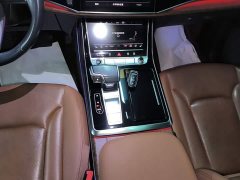 Audi Q7 55 TFSI quattro S line Sport - ფოტო 13