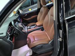 Audi Q7 55 TFSI quattro S line Sport - ფოტო 14