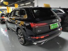 Audi Q7 55 TFSI quattro S line Sport - ფოტო 4