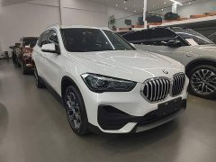 BMW X1 sDrive25Li Premier - ფოტო 3