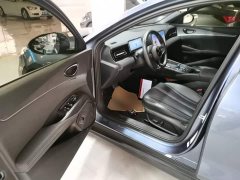 BYD Seal 06 DM-i 80KM Deluxe - ფოტო 15