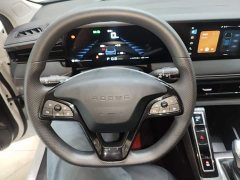 SAIC MG i5 1.5L CVT Luxury - ფოტო 10