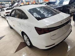SAIC MG i5 1.5L CVT Luxury - ფოტო 4