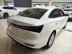 SAIC MG i5 1.5L CVT Luxury - ფოტო 6