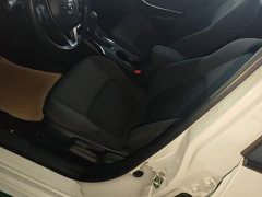 Toyota Corolla Hybrid 1.8H E-CVT Luxury - ფოტო 14
