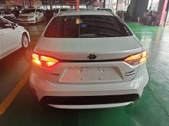 Toyota Corolla Hybrid 1.8H E-CVT Luxury - ფოტო 5