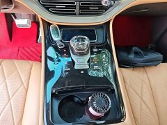 Denza D9 2022 DM-i 970 AWD Flagship - ფოტო 13