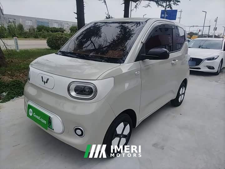 Wuling Hongguang MINIEV Third Generation 215km Youth Edition