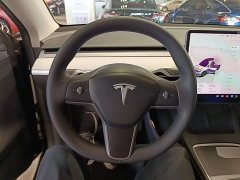 Tesla Model Y 2023 Rear-Wheel Drive - ფოტო 10