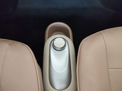 Wuling Hongguang MINIEV Fourth Generation Four-Door Advanced Edition - ფოტო 13