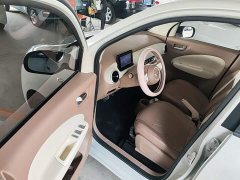 Wuling Hongguang MINIEV Fourth Generation Four-Door Advanced Edition - ფოტო 15