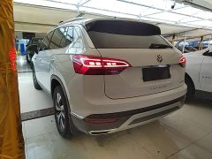 Volkswagen Taos 330TSI FWD Luxury Smart Connected Edition - ფოტო 4