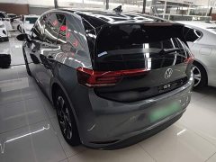 Volkswagen ID.3 Outstanding Edition - ფოტო 4