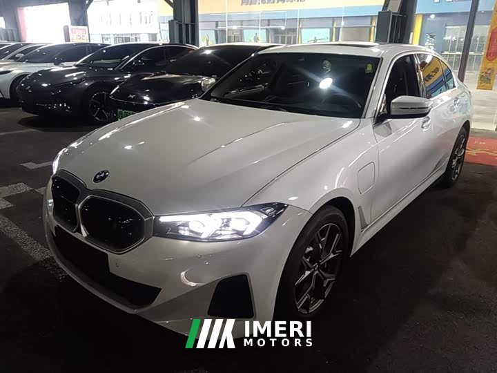 BMW i3 eDrive 35 L