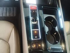 Volkswagen Viloran 2023 Facelift 380TSI Prestige - ფოტო 13