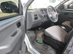 Wuling Yangguang 2024 300km Comfort Enclosed Window Version 60kW - ფოტო 15