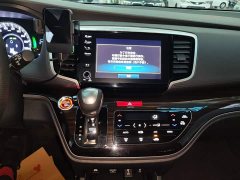 Honda Odyssey 2.0L Sharp Smart Enjoy Edition - ფოტო 12