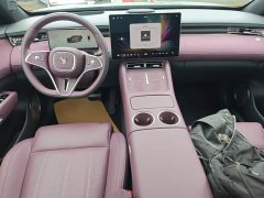 Voyah Lantu FREE Rear-Wheel Drive Qiankun Edition - ფოტო 9