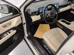 Wuling Binguo PLUS 330km 5-Seater - ფოტო 15