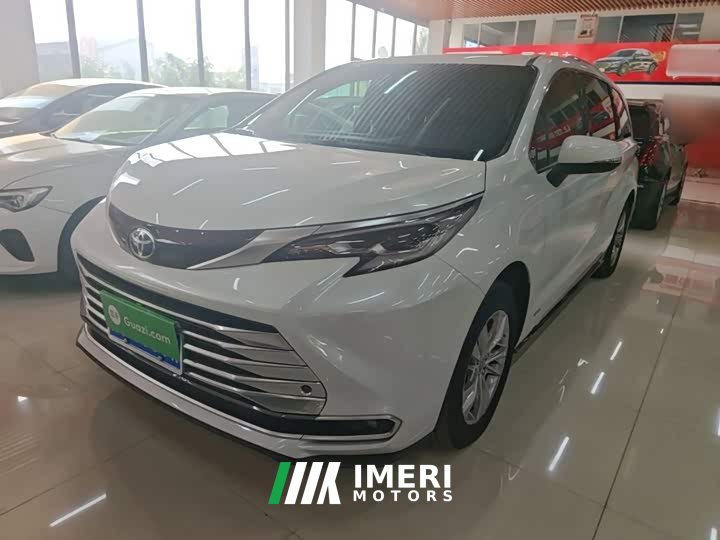 Toyota Sienna 2.5L Hybrid AWD Premium - ავტომობილი ჩინეთიდან