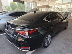 Lexus ES 2022 300h Excellence Edition - ფოტო 6