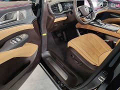Denza BYD Denza D9 DM-i 1050 Premium - ფოტო 15