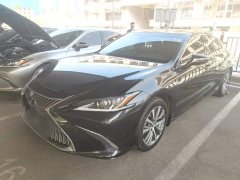 Lexus ES 2020 300h Excellence - ფოტო 1