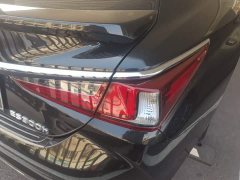 Lexus ES 2020 300h Excellence - ფოტო 7