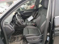 Audi Q5L Facelift 40T Luxury Sport - ფოტო 14