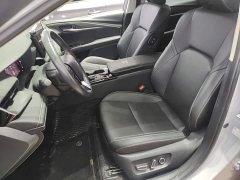 Toyota Camry 2024 2.0L GVP Luxury - ფოტო 14