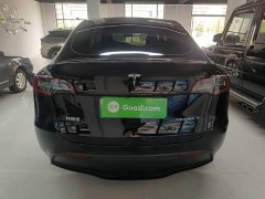 Tesla Model Y Rear-Wheel Drive - ფოტო 3