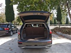 Volkswagen Viloran 330TSI Luxury - ფოტო 18