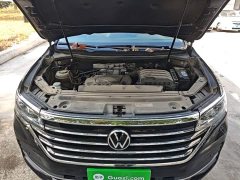 Volkswagen Viloran 330TSI Luxury - ფოტო 19