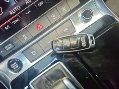 Audi A7L 45 TFSI quattro S-line Dark Knight Edition - ფოტო 8