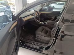 Tesla Model Y Rear-Wheel Drive - ფოტო 15