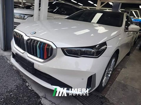 2024 BMW 5 Series 525Li Luxury Package - ავტომობილი ჩინეთიდან