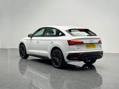 Audi Q5L Sportback 40 TFSI Fashion Edition - ფოტო 4