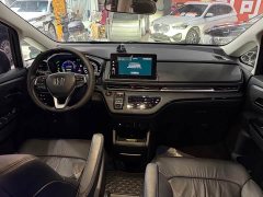 Honda Odyssey 2.0L e:HEV Luxury - ფოტო 13