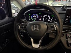 Honda Odyssey 2.0L e:HEV Luxury - ფოტო 15