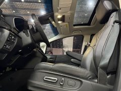 Honda Odyssey 2.0L e:HEV Luxury - ფოტო 4