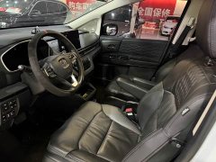 Honda Odyssey 2.0L e:HEV Luxury - ფოტო 5