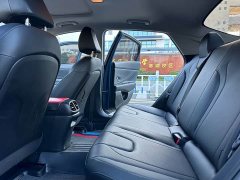 Hyundai Elantra 1.5L CVT GLX Elite - ფოტო 10