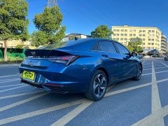 Hyundai Elantra 1.5L CVT GLX Elite - ფოტო 5